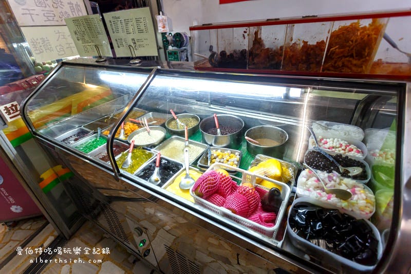 小玲冰果室．桃園大溪美食（超豐盛又超值的水果剉冰）