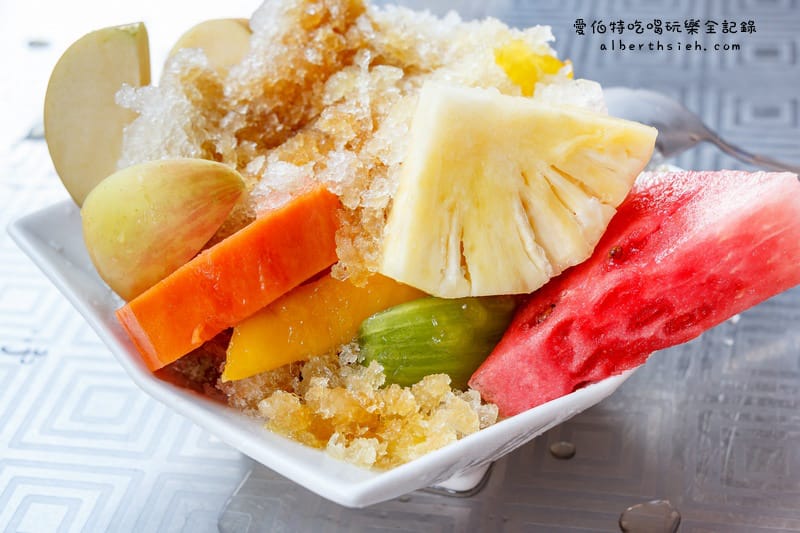 小玲冰果室．桃園大溪美食（超豐盛又超值的水果剉冰）