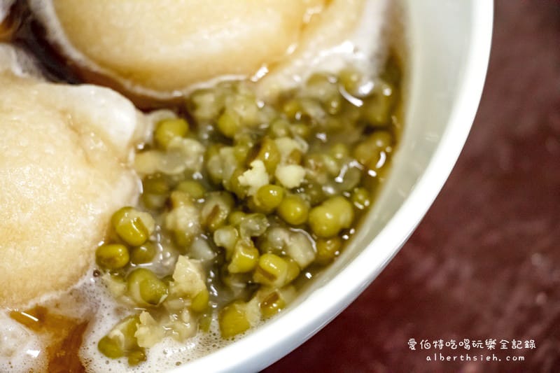 福麻糬豆花．桃園大溪美食（復古國小教室中吃創意冰沙豆花）