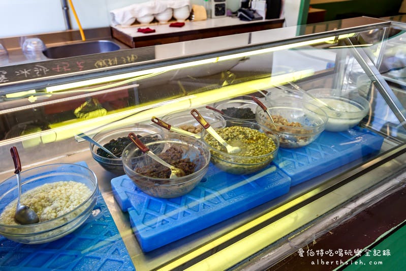福麻糬豆花．桃園大溪美食（復古國小教室中吃創意冰沙豆花）