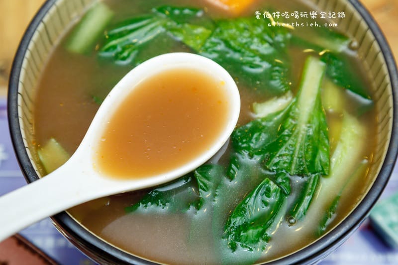 中壢SOGO美食．依賴手作麵館（超特別PRIME頂級的X.O川燙牛肉麵）