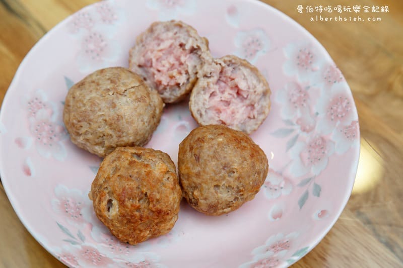 中壢SOGO美食．依賴手作麵館（超特別PRIME頂級的X.O川燙牛肉麵）