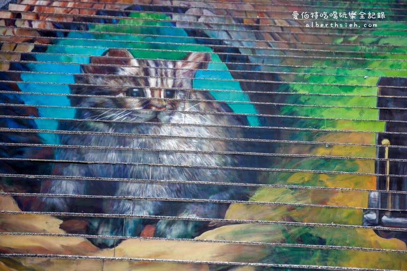 苗栗三義景點．建中國小99階3D彩繪階梯（把當地的特色景點通通畫進來）