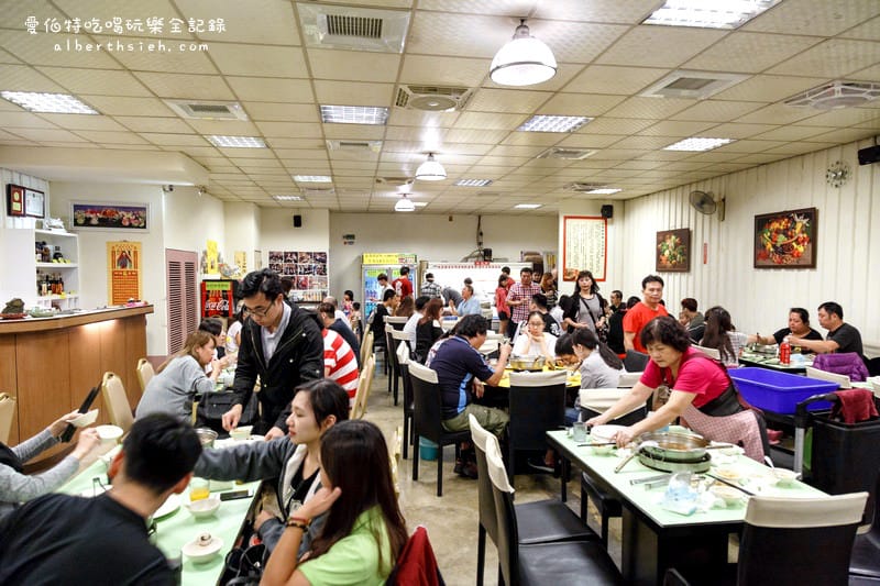 東佳老林羊肉爐(正老林)．中壢吃到飽（450元羊排豬肉飲料隨你吃喝）