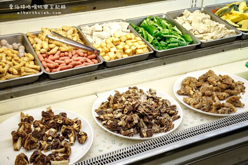 東佳老林羊肉爐(正老林)．中壢吃到飽（450元羊排豬肉飲料隨你吃喝）