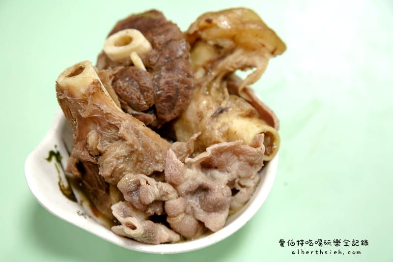 東佳老林羊肉爐(正老林)．中壢吃到飽（450元羊排豬肉飲料隨你吃喝）