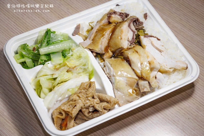 綸記正宗燒腊快餐．桃園龜山美食（當地知名排隊燒臘便當）