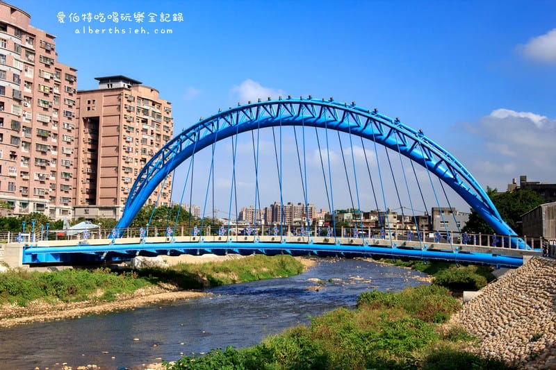 第一河濱公園&星月橋.桃園龜山景點(陸海空三軍除役武器展示的軍史公園) - 第6張圖 第一河濱公園&星月橋.桃園龜山景點(陸海空三軍除役武器展示的軍史公園)