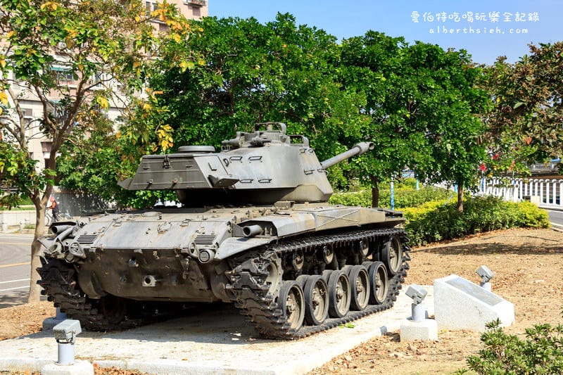 第一河濱公園&星月橋.桃園龜山景點(陸海空三軍除役武器展示的軍史公園) - 第11張圖 第一河濱公園&星月橋.桃園龜山景點(陸海空三軍除役武器展示的軍史公園)