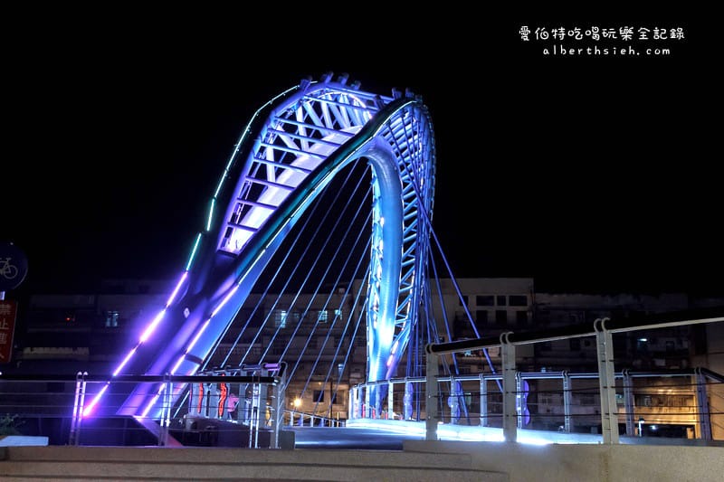 第一河濱公園&星月橋.桃園龜山景點(陸海空三軍除役武器展示的軍史公園) - 第29張圖 第一河濱公園&星月橋.桃園龜山景點(陸海空三軍除役武器展示的軍史公園)