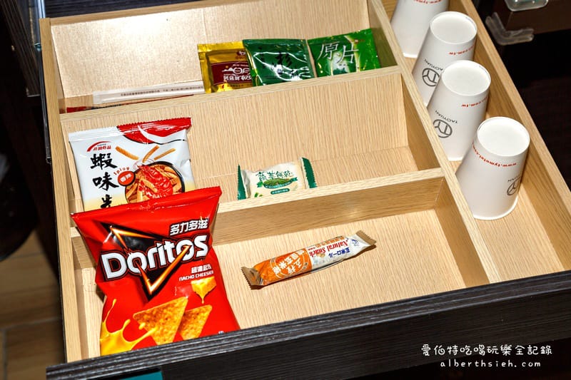 桃園機場住宿推薦｜TY精品商務旅館，免費送機接駁以及免費停車