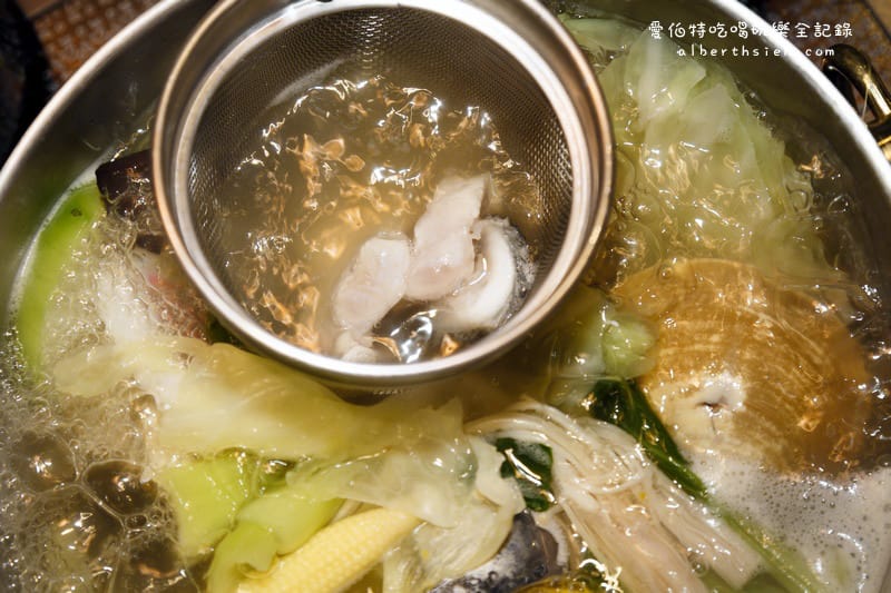 台北海鮮火鍋．鱻饗宴台菜海鮮（漁港直送活海鮮涮涮鍋）