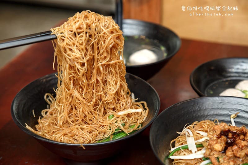 海瑞摃丸．新竹美食（好吃又好玩的乒乓球貢丸體驗DIY）