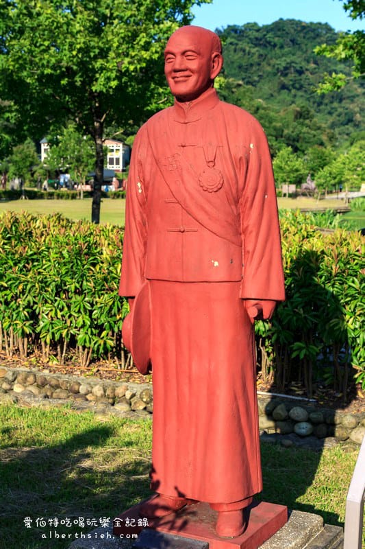 桃園大溪．兩蔣文化園區（湖光山色的慈湖紀念雕塑公園&遊客中心）