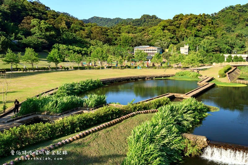 桃園大溪．兩蔣文化園區（湖光山色的慈湖紀念雕塑公園&遊客中心）