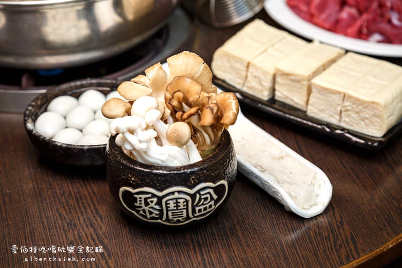 桃園羊肉爐．阿忠羊肉店（後火車站新鮮現宰全羊大餐）