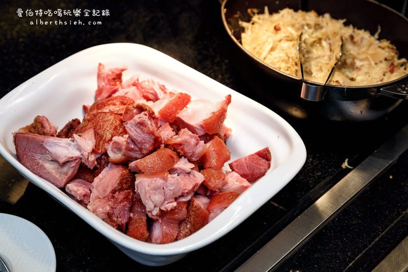 台北吃到飽．漢來海港餐廳-天母SOGO（Buffet種類超多螃蟹海鮮甜點讓你吃到爽）
