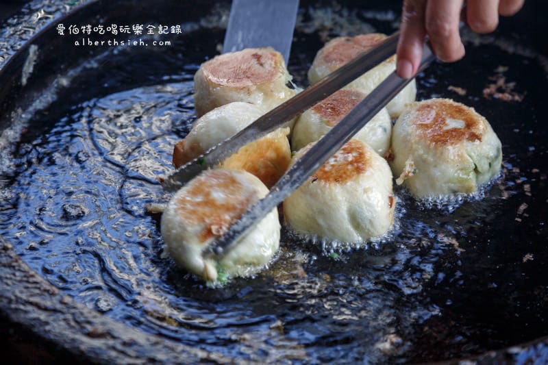 后里小吃．裕香水煎包（麵皮Q彈餡料香甜現煎美味）