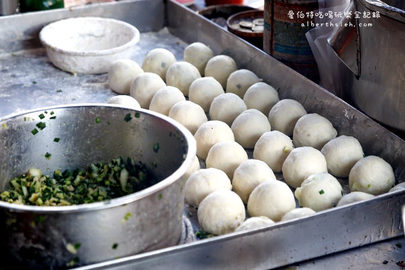 后里小吃．裕香水煎包（麵皮Q彈餡料香甜現煎美味）