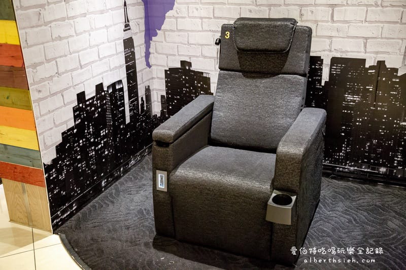 威秀影城Mappa廳．林口三井Outlet（什麼？！看電影還有提供自助吧跟USB充電）