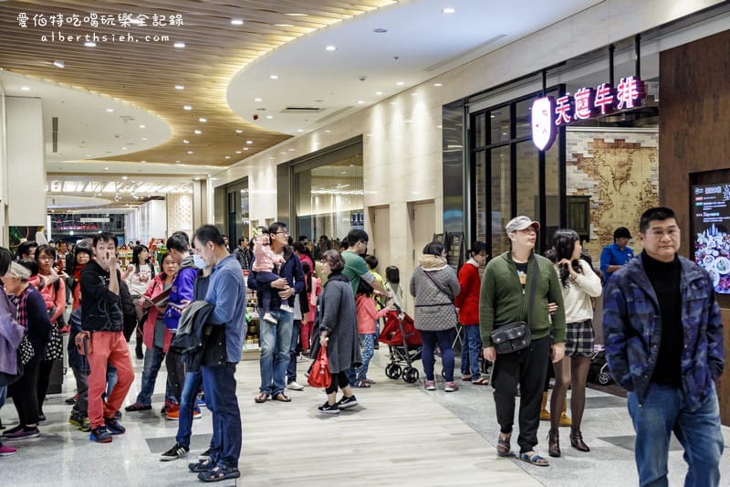 廣豐新天地．桃園八德（國賓影城、家樂福、迪卡儂以及美食餐廳的綜合購物中心）