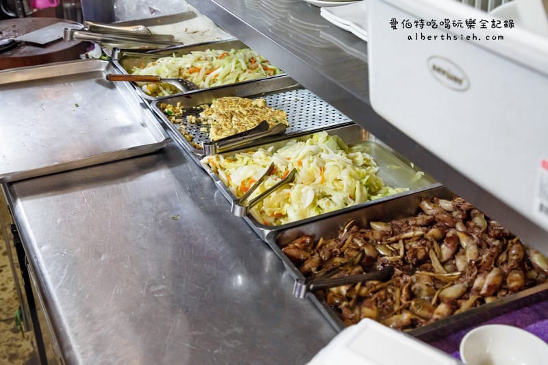 劉家麻油雞．龜山林口長庚醫院美食（酒的醇香跟麻油的香氣超濃郁）