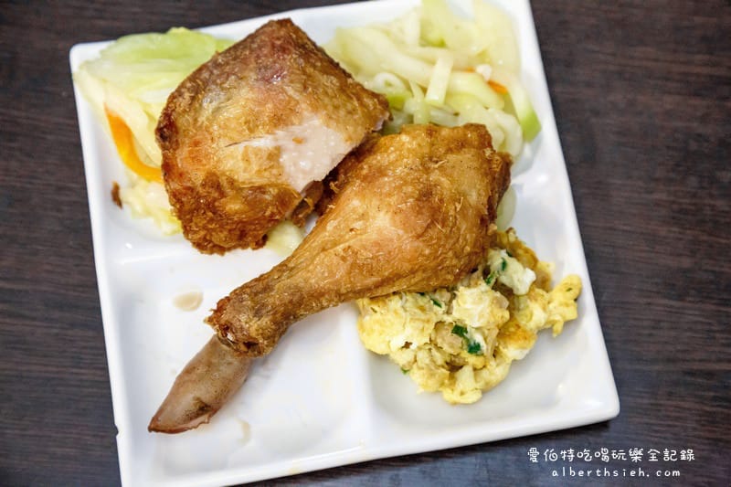 劉家麻油雞．龜山林口長庚醫院美食（酒的醇香跟麻油的香氣超濃郁）