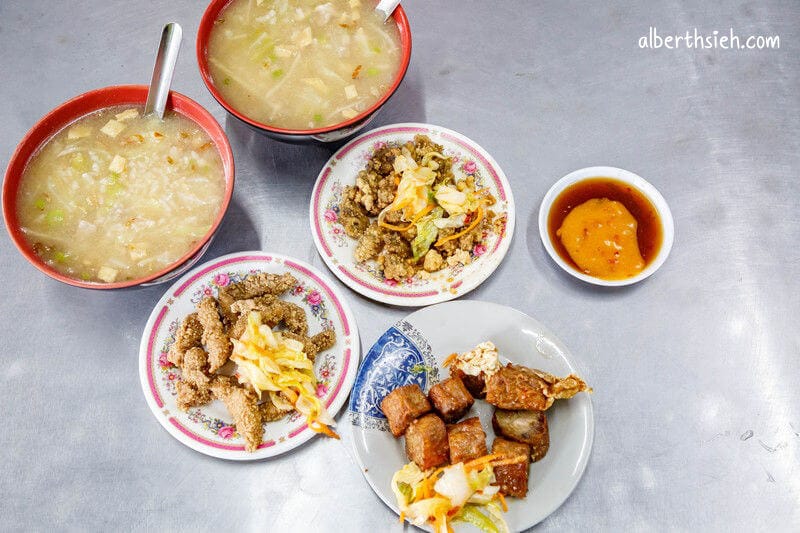 伍股鹹粥.五股美食(飄香40年的古早味美味小吃) - 第9張圖 伍股鹹粥.五股美食(飄香40年的古早味美味小吃)