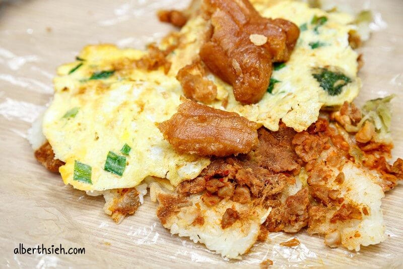 國強宮阿婆飯糰．桃園早餐（可以幫助婆婆又可以吃到飽滿的大飯糰）