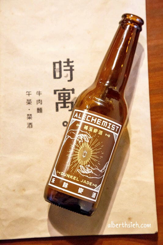 時寓．台北牛肉麵（超低調隱身於2樓老公寓的小酒館）