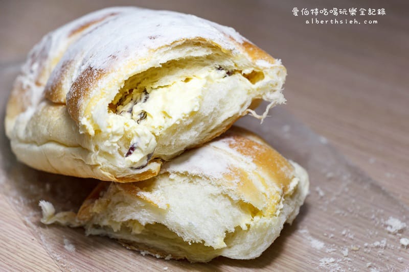 金明園囍餅蛋糕.桃園龜山美食(在地平價台式麵包店,特別推薦毛毛蟲麵包) - 第12張圖 金明園囍餅蛋糕.桃園龜山美食(在地平價台式麵包店,特別推薦毛毛蟲麵包)