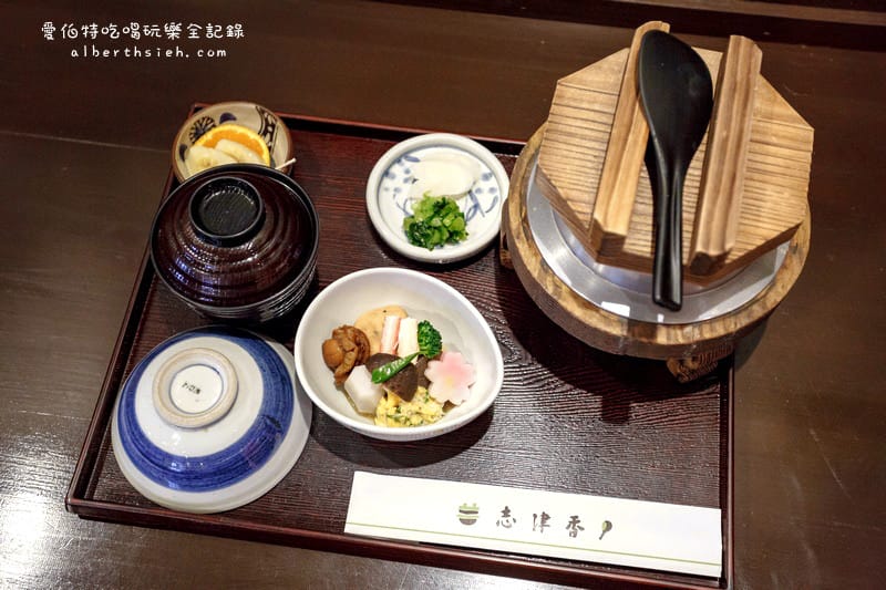 志津香釜飯．奈良美食推薦（當地人氣排隊料理）