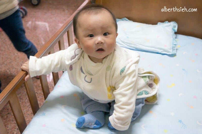 優生媽咪．USmammy抗菌防蟎調溫床圍（可以任意拼裝不會擔心嬰兒頭腳去敲到木條）