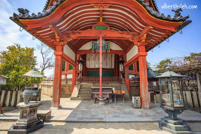 興福寺、漢國神社、猿澤池．奈良景點（國寶五重塔為僅次於京都東寺的第二高古塔）
