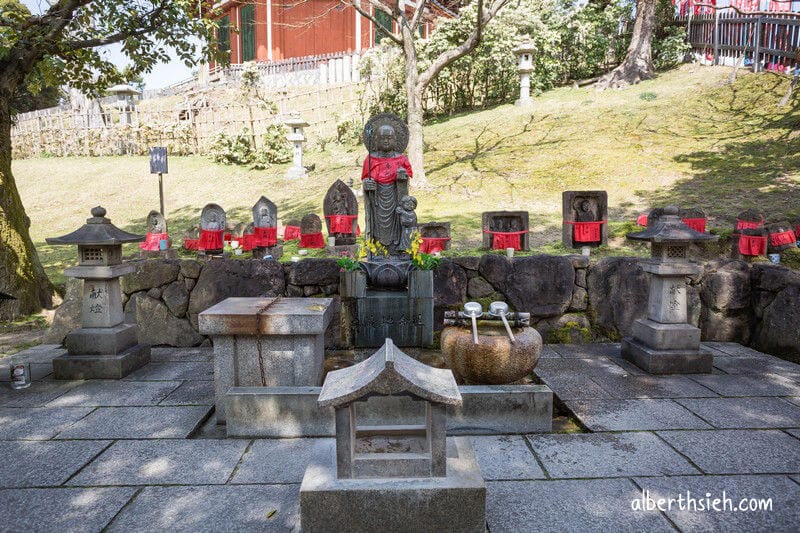 興福寺、漢國神社、猿澤池．奈良景點（國寶五重塔為僅次於京都東寺的第二高古塔）