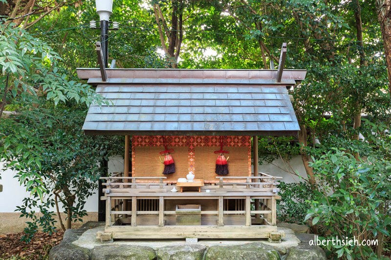 興福寺、漢國神社、猿澤池．奈良景點（國寶五重塔為僅次於京都東寺的第二高古塔）