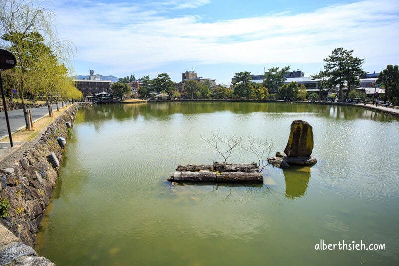 興福寺、漢國神社、猿澤池．奈良景點（國寶五重塔為僅次於京都東寺的第二高古塔）