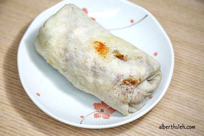 姜記&旺仔潤餅．桃園美食（火車站前大排長龍的人氣小吃）