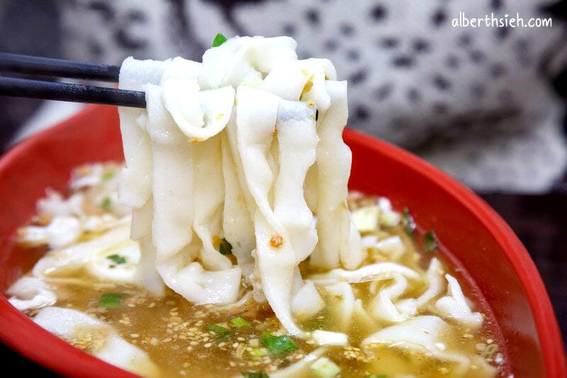 楊家將米干．桃園龍岡美食（過橋米線湯頭甘甜清爽好喝）