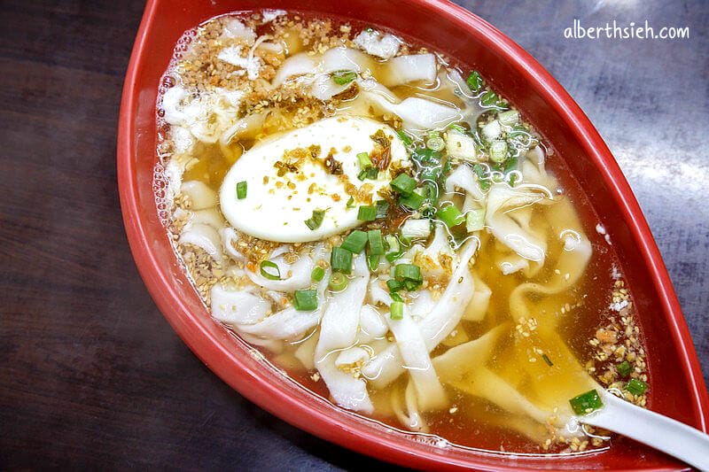 楊家將米干．桃園龍岡美食（過橋米線湯頭甘甜清爽好喝）