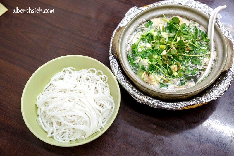 楊家將米干．桃園龍岡美食（過橋米線湯頭甘甜清爽好喝）