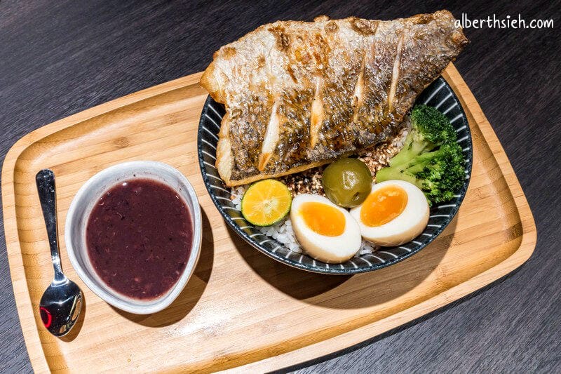 開丼 燒肉vs丼飯．桃園ATT筷食尚美食（太驚人了！這是吃肉配飯吧！）