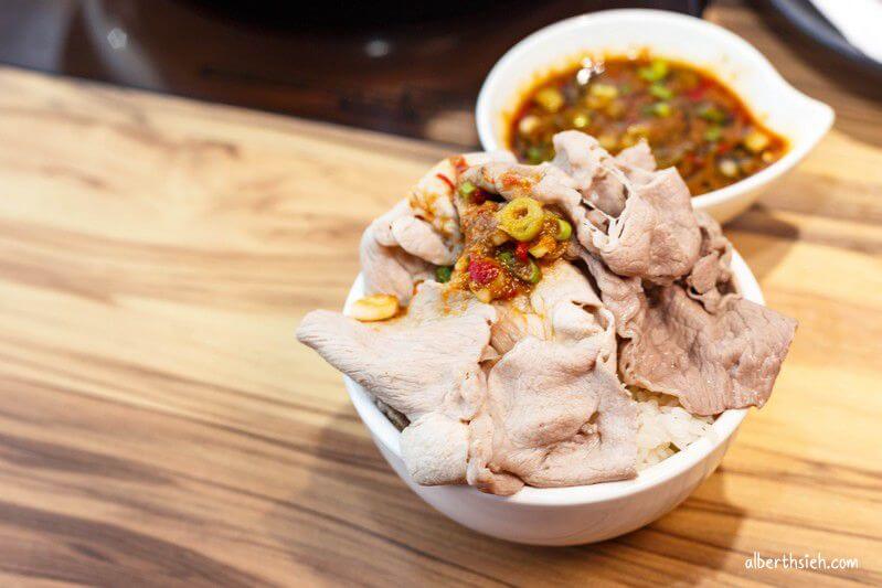捌圓堂龍蝦鍋物.桃園ATT筷食尚美食(台北連鎖方圓副牌份量大的海鮮火鍋) - 第15張圖 捌圓堂龍蝦鍋物.桃園ATT筷食尚美食(台北連鎖方圓副牌份量大的海鮮火鍋)