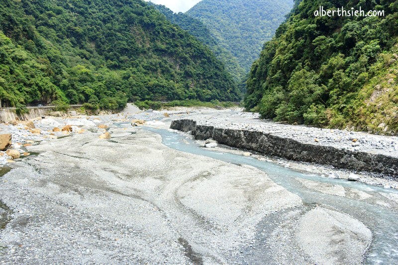 太魯閣國家公園&中橫公路(台8線)．花蓮景點（鬼斧神工的大理岩峽谷景觀）