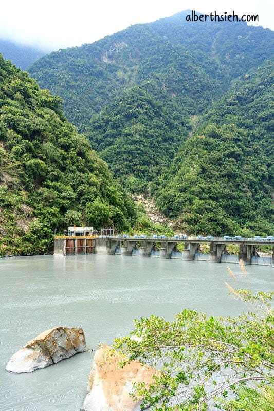 太魯閣國家公園&中橫公路(台8線)．花蓮景點（鬼斧神工的大理岩峽谷景觀）