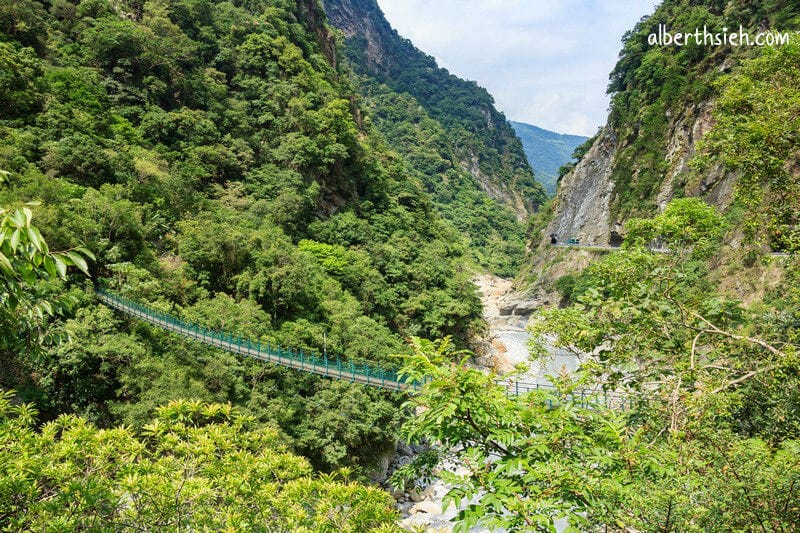 太魯閣國家公園&中橫公路(台8線)．花蓮景點（鬼斧神工的大理岩峽谷景觀）