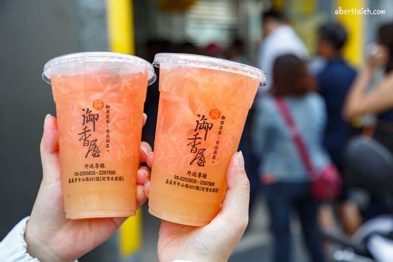 嘉義在地人帶路吃美食（三代西市米糕、西市老店筒仔米糕、阿坤師土魠魚羹、蓬萊漢堡、御香屋、新台灣餅舖、咱台灣人的冰、檜意森活村：森咖啡）