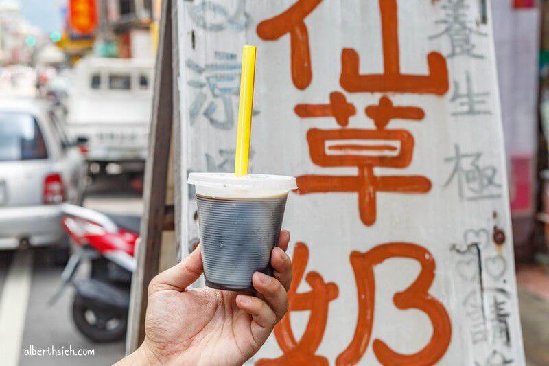 鶯歌老街周邊美食景點懶人包（12家美食+3個景點）