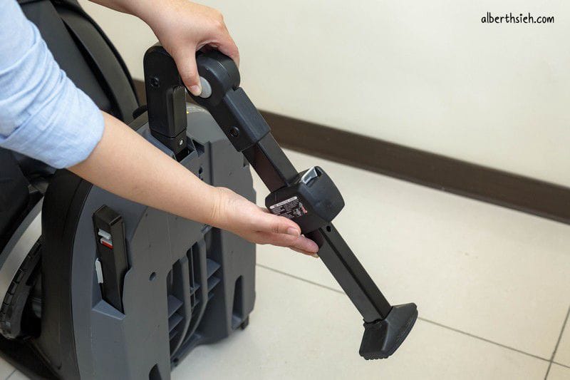 Neroom isofix．Combi（360度旋轉嬰兒安全汽座）