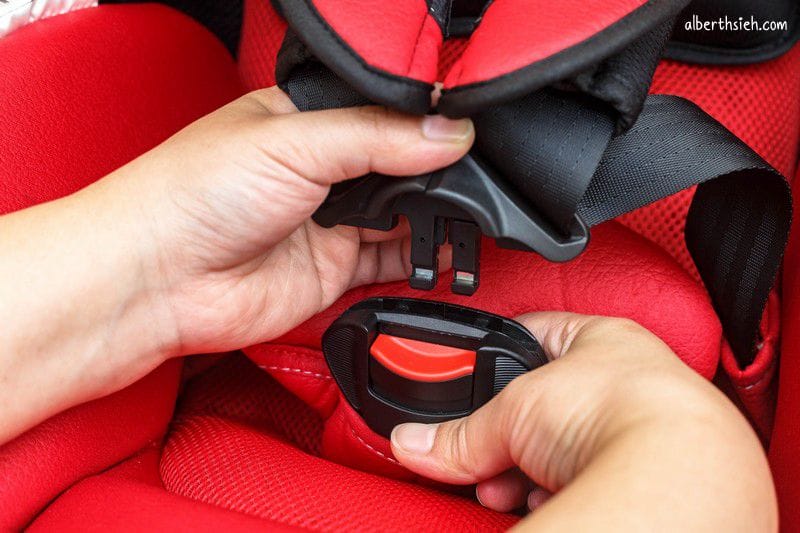 Neroom isofix．Combi（360度旋轉嬰兒安全汽座）